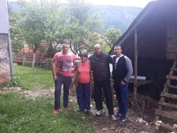 lovci ovce