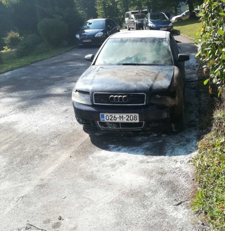auto pozar tjentiste 1