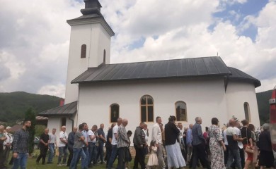 Устикољани прославили крсну славу