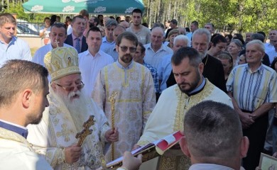 Свечано и саборно у Миљевини: Храм Светог пророка Илије прославио крсну славу