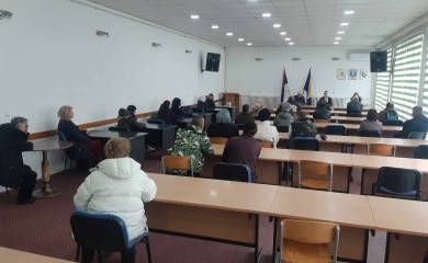 У сусрет Божићу најугроженијима помоћ од 150 КМ