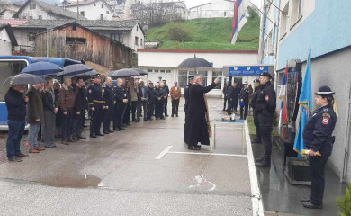 Дан полиције: Сјећање на погинуле полицајце и пријем за пензионере