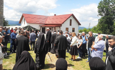 Челебићи добили монашко огњиште гдје ће вјерници гријати своје душе