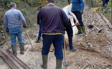 Јошаница: Мјештани и општина заједно уређују путну мрежу