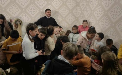 Навечерје Божића употпуњено радосним пијукањем дјеце