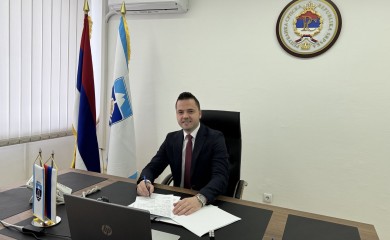Вукадиновић: Васкрс да нас подстакне да будемо бољи једни према другима