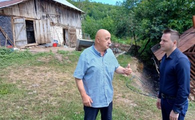 Афричка куга похарала фарму мангулица Бора Вилотића у фочанској Слатини- Градска управа помаже да се обнови узгој ове аутохтоне расе