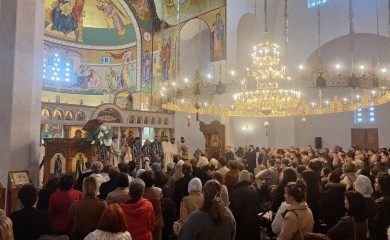 Под Покровом Мајке Божије двадесет година молитве и благослова у Светосавском храму