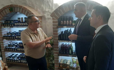 Министар Минић: Предузеће Болетус примјер како треба да изгледа домаћа производња и прерада