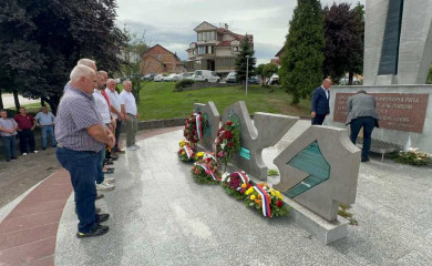 Једнократна новчана помоћ за 15 породица РВИ из Фоче