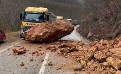 Хитно извршити провјеру безбједности пута Фоча-Сарајево