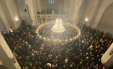 Света тајна јелеосвећења у Светосавском храму