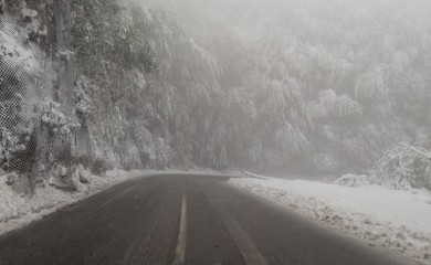 Потпуна обустава саобраћаја на магистралном путу Сарајево-Фоча