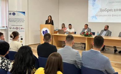 Студенти медицине са три континента проширују знања на конгресу у Фочи