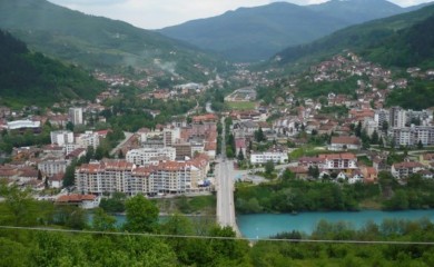 Јавни позив за једнократну помоћ ученицима незапослених родитеља