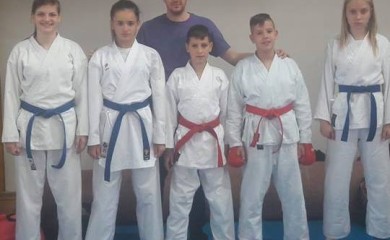 Karate: Medalje za fočanski Nipon na turnirima u Mostaru i Banji Koviljači