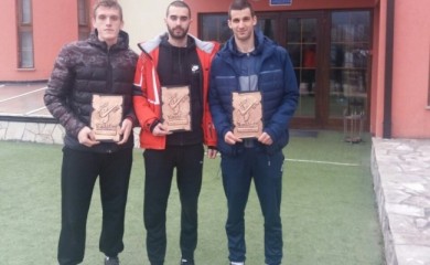 Fočanski teniseri prvi u singlu i dublu na turniru u Širokom Brijegu