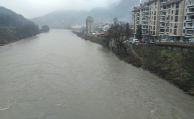 Цивилна заштита: Упозорење због најаве обилних падавина идуће седмице