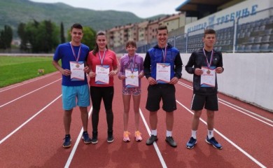 Atletika: Pet medalja za učenike OŠ "Sveti Sava" na takmičenju u Trebinju