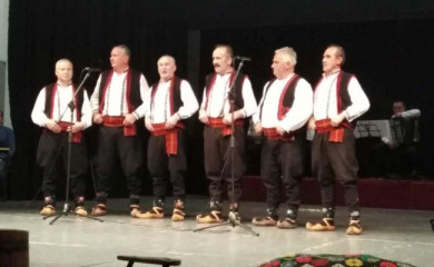 Вече изворног пјевања у Фочи