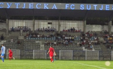 FK Sutjeska: Poništiti odluku o skraćenju Prve lige RS