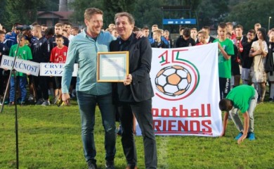 Priznanje za Fudbal frends od UEFA