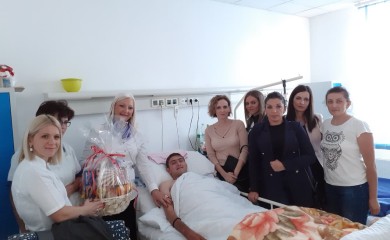 Nemanja stigao na VMA, do sada prikupljeno 58 hiljada KM