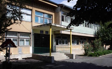 Пријављивање дјеце за упис у први разред искључиво путем телефона или електронске поште