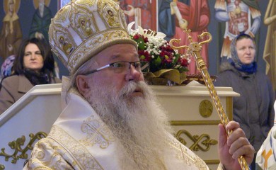 Митрополит Хризостом служи у Светосавском храму у Фочи