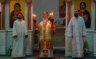 Храм Светог Саве прославља крсну славу: Митрополит Хризостом служи литургију