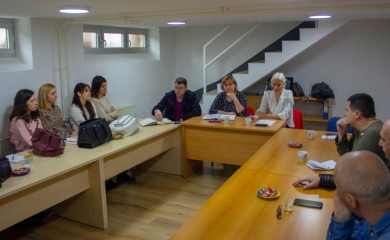 Формирати стручни тим за сузбијање насиља над дјецом