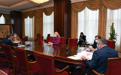 Омогућен ограничен рад пијацама