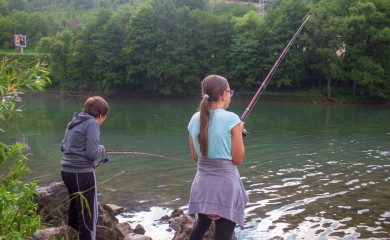 СРД "Младица": У току пријаве за Школу риболова