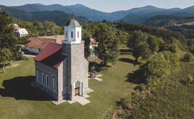 У недјељу литургија у Челебићима