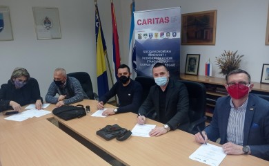 Општина, Каритас и "Мраз" потписали споразум о запошљавању 30 радника