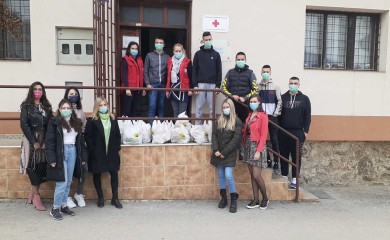 Помоћ младих за 15 породица из Фоче
