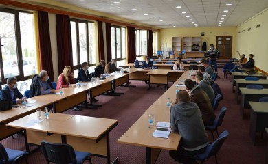 Округли сто у Фочи: Грађани и локална управа заједно до бољег квалитета живота