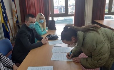 Повећан износ студентских стипендија