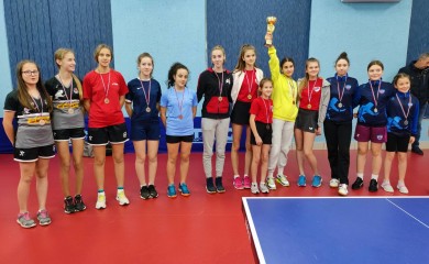Стони тенис: Сребро и бронза за Перућицу на првенству Српске