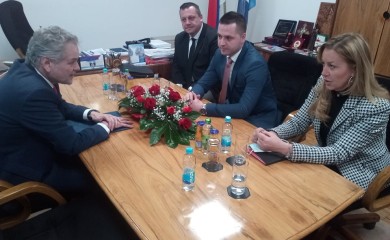 Сатлер: Да из Фоче иду поруке заједништва и економског развоја