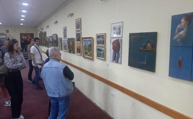 Отворена изложба фочанских сликара