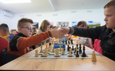 Шах: У фочанској Богословији за викенд Првенство Српске за младе