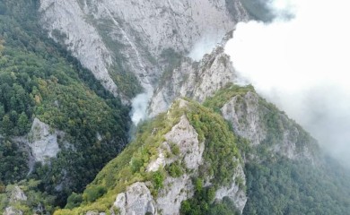 Кањон Хрчавке и даље гори