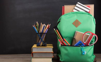 Ђачка торба „тешка“ за родитеље