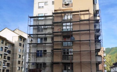 Зграда у Крајишкој добија нови изглед