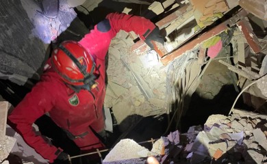 "Волф" и даље у Турској