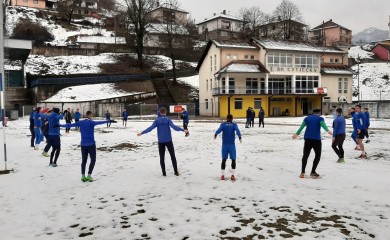 Почињу фудбалери, кошаркаши дочекују Студент Игокеу, одбојкашице гостују Славији