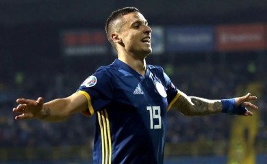 Два гола Рада Крунића у побједи против Исланда