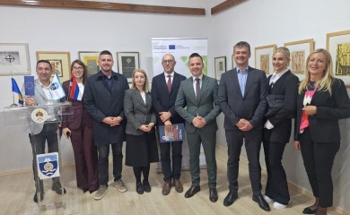 Озваничен завршетак освјетљења ћехотинских мостова и Сат-куле