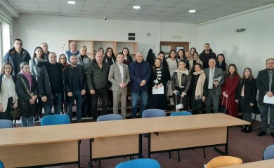 Приправнички стаж за 28 младих